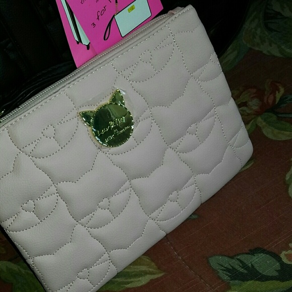 SOLD - Picture 3 of 8